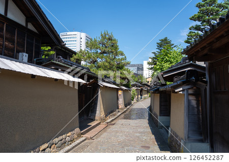 Traditional street in Nagamachi District, Kanazawa, Japan 126452287