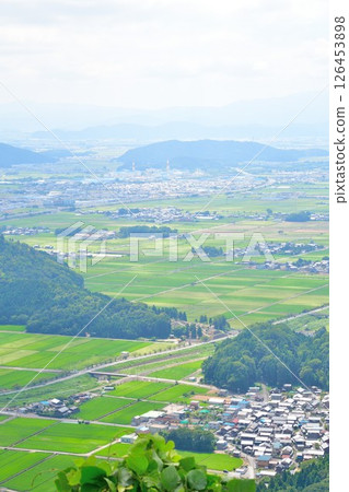 從靜嶽山頂看的滋賀城市景觀（滋賀縣） 126453898