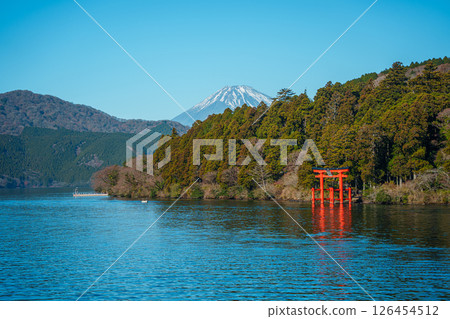 Mount Fuji View Over Lake Ashi with Torii Gate 126454512