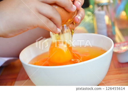 露營食物:炒蛋 露營食物:炒蛋 126455614