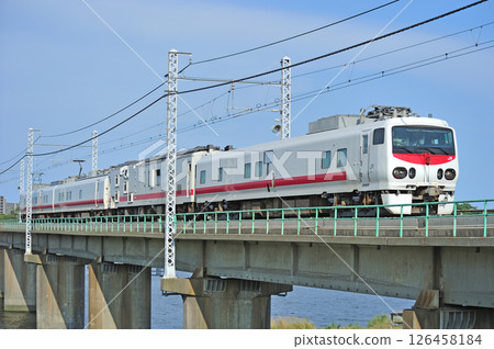 Tokaido Main Line Chigasaki-Hiratsuka JR East Kumoya E491 series + Maya 50-5001 (Sendai) Easti-E Tokaido Main Line Chigasaki-Hiratsuka JR East Kumoya E491 series + Maya 50-5001 (Sendai) Easti-E 126458184