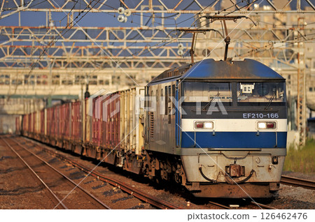 Tokaido Main Line Hiratsuka JR Freight EF210-166 (Suita) Tokaido Main Line Hiratsuka JR Freight EF210-166 (Suita) 126462476