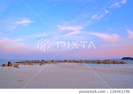 Shirahama Beach in Shirahama Town, Wakayama Prefecture Shirahama Beach in Shirahama Town, Wakayama Prefecture 126463296