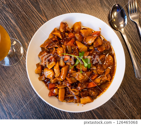 Tasty stewed beef cooked according to Chinese recipe 126465068