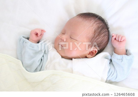 Newborn asleep asleep asleep 126465608