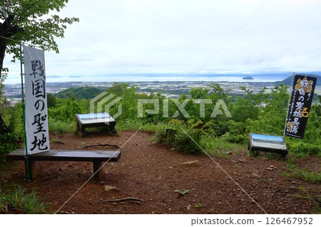 View from the observation deck at the site of Sakurababa, Odani Castle (view of Lake Biwa and Chikubushima) 126467952