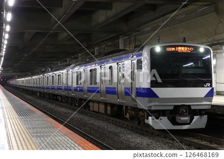 [JJ] Joban Line E531 Series Train (Medium Distance Train) 126468169