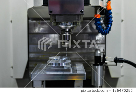 CNC lathe milling machine cutting featuring high precision the metal part , The hi-technology parts manufacturing CNC lathe milling machine cutting featuring high precision the metal part , The hi-technology parts manufacturing 126470295