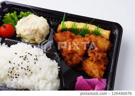 Fried chicken lunch Fried chicken lunch 126480076