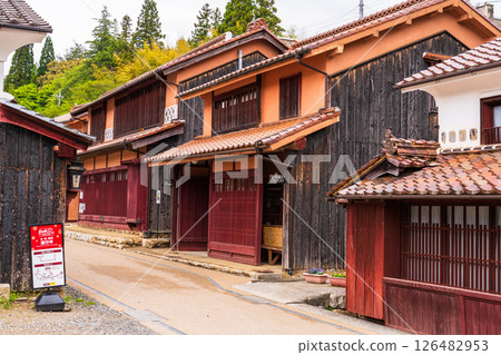 岡山縣：吹屋故鄉 - 紅色的街道 126482953