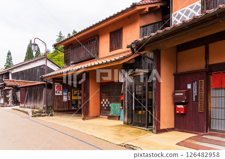 岡山縣：吹屋故鄉 - 紅色的街道 126482958