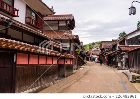 Okayama Prefecture: Fukiya Furusato Village - Red Streets Okayama Prefecture: Fukiya Furusato Village - Red Streets 126482961
