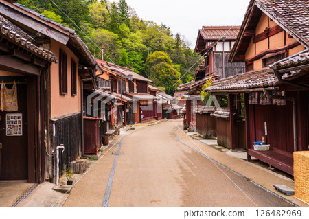 岡山縣：吹屋故鄉 - 紅色的街道 126482969