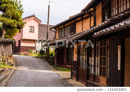岡山縣：吹屋故鄉 - 紅色的街道 126483001