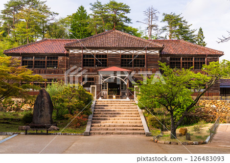 岡山縣:吹屋故鄉 - 紅色的街道 岡山縣:吹屋故鄉 - 紅色的街道 126483093