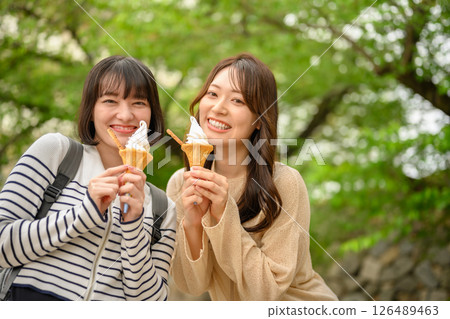 Eat ice cream 126489463