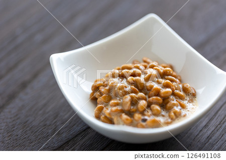 納豆在小碗裡 納豆在小碗裡 126491108