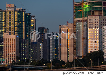 Seoul night cityscape urban view, South Korea travel 126491874