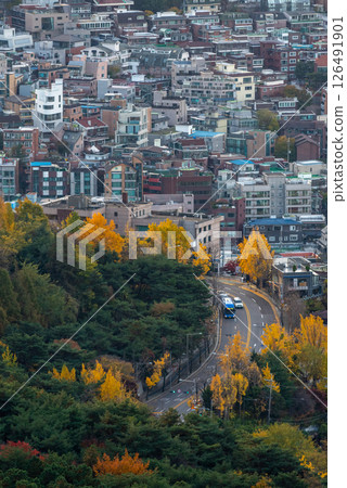 Aerial view of Itaewon neighborhood in downtown Seoul, capital of South Korea Aerial view of Itaewon neighborhood in downtown Seoul, capital of South Korea 126491901