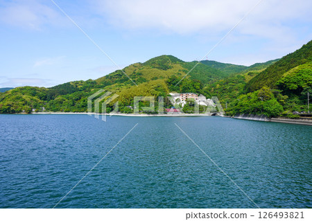 Kawachi Dam and Kawachi Reservoir Kawachi Dam and Kawachi Reservoir 126493821