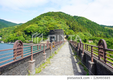 Kawachi Dam and Kawachi Reservoir 126493885