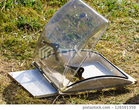 Cleaning old caravan sunroof 126501350