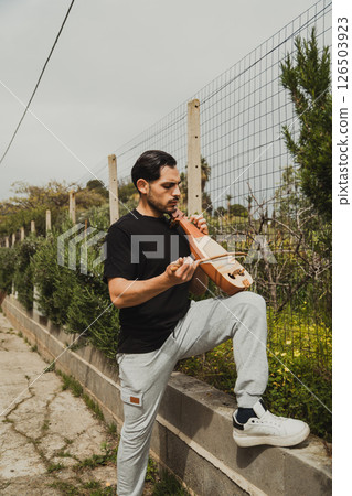 Man Player Wooden Lyre Under The Sun Man Player Wooden Lyre Under The Sun 126503923