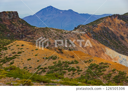 The ridgeline of Mt. Funamyojin and Mt. Bandai seen from Mt. Adatara 126505306