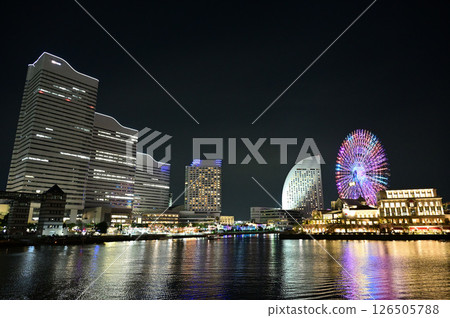Night view of Yokohama Minato Mirai 126505788