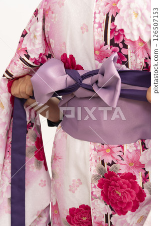 穿上女性袴的過程 畢業袴 126507153