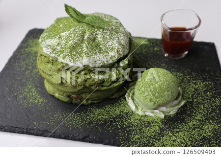 東京：抹茶煎餅和抹茶冰淇淋 126509403