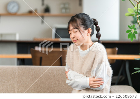 中小學生身體不適，瑟瑟發抖 126509578