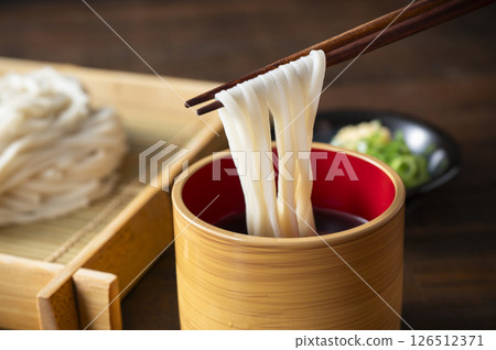 Zaru udon Zaru udon 126512371