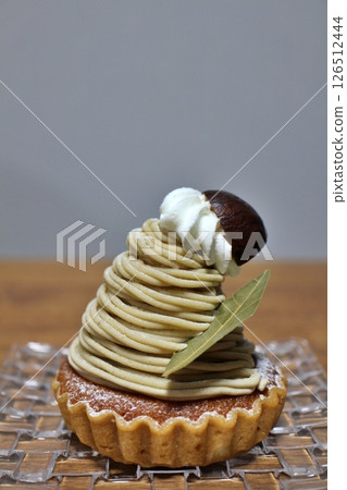 在東京一家糕點店買的蒙布朗 在東京一家糕點店買的蒙布朗 126512444