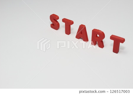三維字母代表起跑線和衝向目標的動力 三維字母代表起跑線和衝向目標的動力 126517003