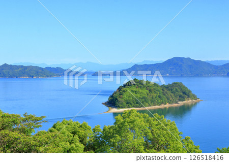 View of Heart Island, Tobishima Kaido, and Shikoku from Oshiba Island 126518416