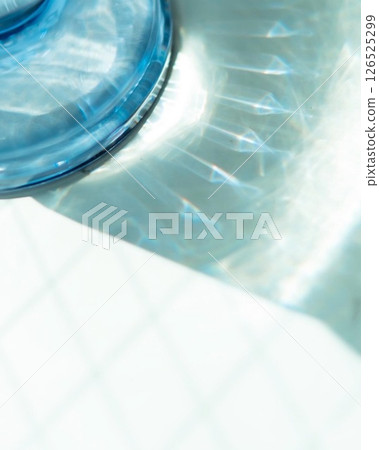 Ice in a glass container 126525299