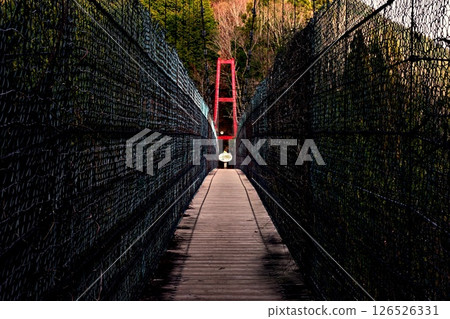 The retro Karigane Suspension Bridge offers a little thrill The retro Karigane Suspension Bridge offers a little thrill 126526331