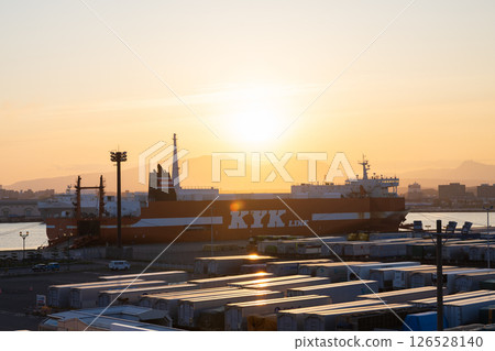 北海道苫小牧港景色 126528140