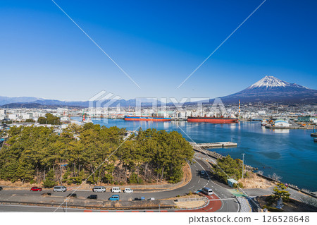 Tagonoura Port in Fuji City and Mount Fuji (Shizuoka Prefecture) Tagonoura Port in Fuji City and Mount Fuji (Shizuoka Prefecture) 126528648