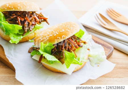 金比羅漢堡 126528682