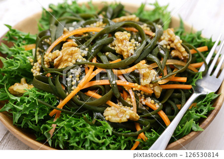 海鮮義面沙拉 126530814