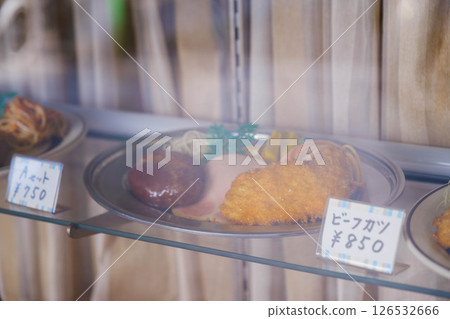 [堺山口商店街] 食品試吃 126532666