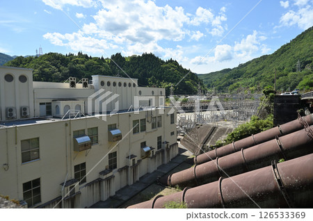 Taifu Dam 126533369