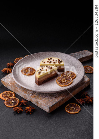 Sweet round tart three chocolates 126534294
