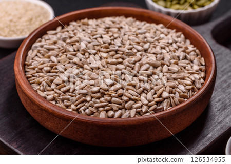 Peeled sunflower seeds in a bowl, an ingredient for making vegetarian food 126534955