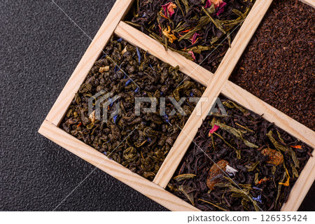 Different kind of Dry tea green, black, mint, rose and chamomile Different kind of Dry tea green, black, mint, rose and chamomile 126535424