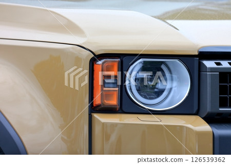 Car headlight Car headlight 126539362