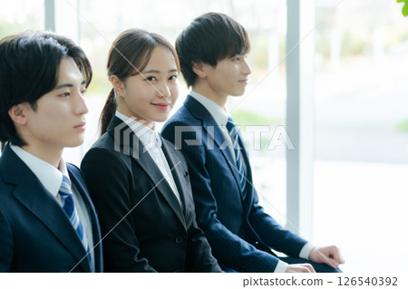 找工作的學生 找工作的學生 126540392
