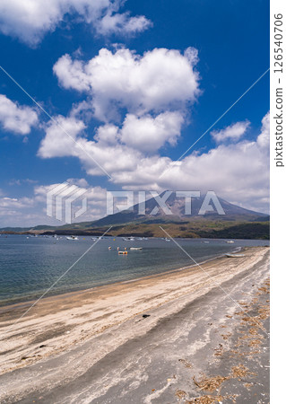 <Kagoshima Prefecture> Sakurajima landscape, view from the coastline 126540706